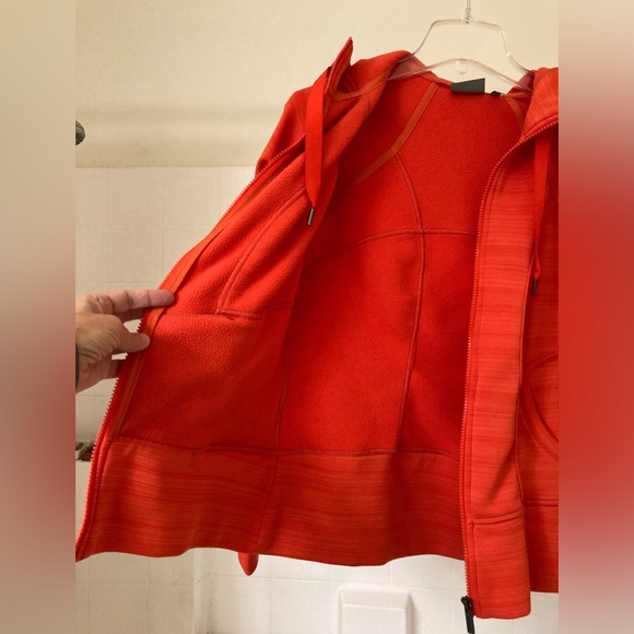 Athleta hoodie in bright orange, size Medium, but fits small/fitted. - Picture 8 of 11